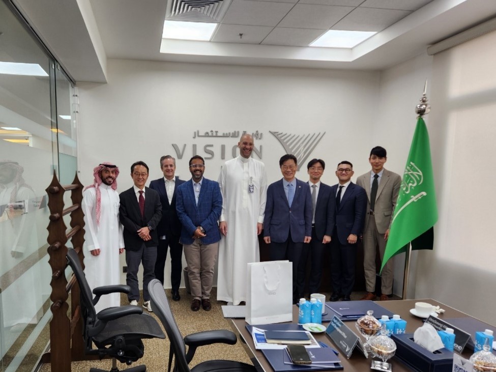 Meetings with Global Developers (Vision Invest, Macquarie Capital, Meridiam)